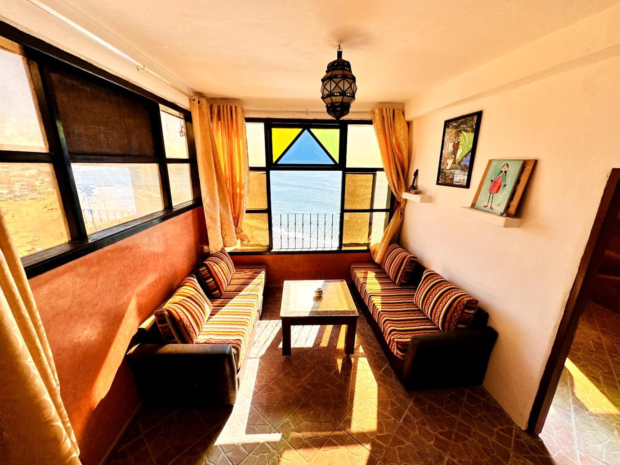 Atlas Hostel Taghazout Esterno foto