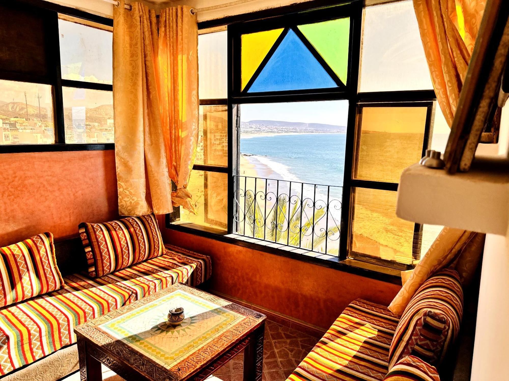 Atlas Hostel Taghazout Esterno foto